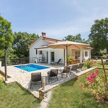 Holiday Home Rea ラビン エクステリア 写真
