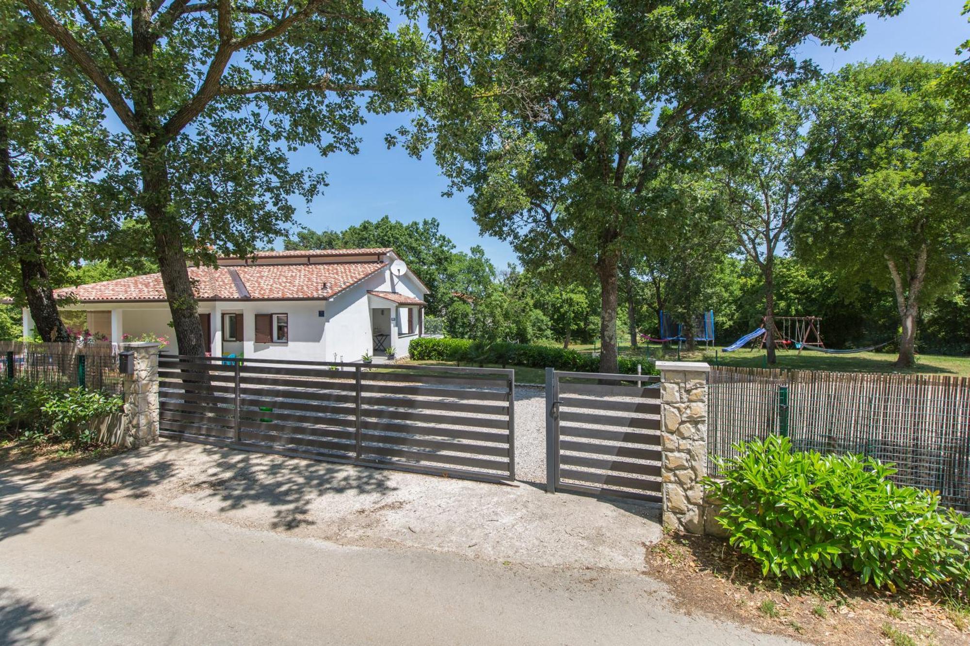 Holiday Home Rea ラビン エクステリア 写真